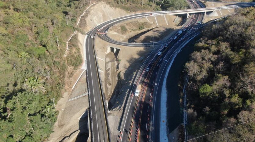 Puerto Vallarta, clima e inversión, carretera Vallarta-Tepic